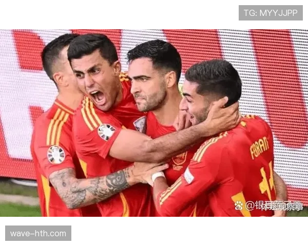 英超激战正酣：多队表现起伏，精彩对决引爆球迷热议