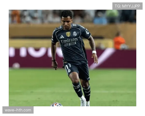 罗德里戈表现稳健，跑位与速度持续进化，重塑现代前锋新标杆